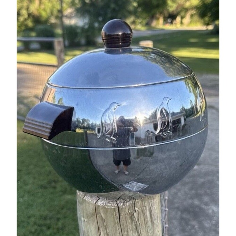 Vintage West Bend Penguin Ice Bucket Server with Lid and Bakelite Handles